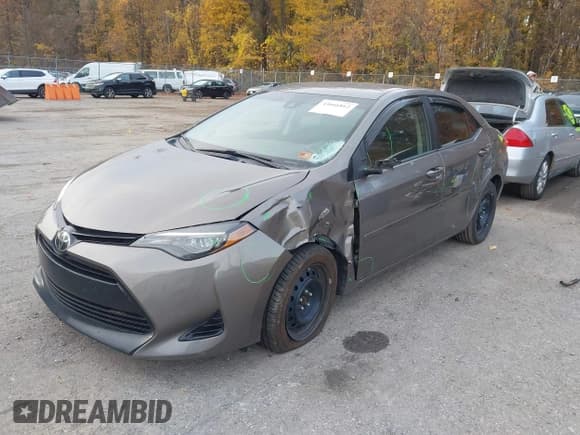 ✅ 2018 Toyota Corolla LE • VIN: 2T1BURHE9JC099877 • Lot: 43666812. Listed on IAAI with 179,795 mi. Free auction sales archive from the USA and detailed vehicle history report at DreamBid. Image 18.