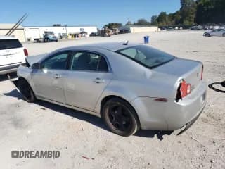 ✅ 2009 Chevrolet Malibu 1LS • VIN: 1G1ZG57B99F147203 • Lot: 76895924. Listed on Copart with 122,105 mi. Free auction sales archive from the USA and detailed vehicle history report at DreamBid. Image 2.