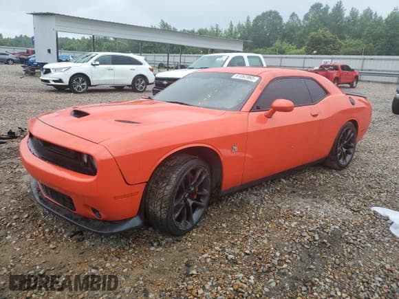 ✅ 2021 Dodge Challenger R/T Scat Pack • VIN: 2C3CDZFJ1MH624157 • Lot: 61062065. Listed on Copart with 27,117 mi. Free auction sales archive from the USA and detailed vehicle history report at DreamBid. Image 1.