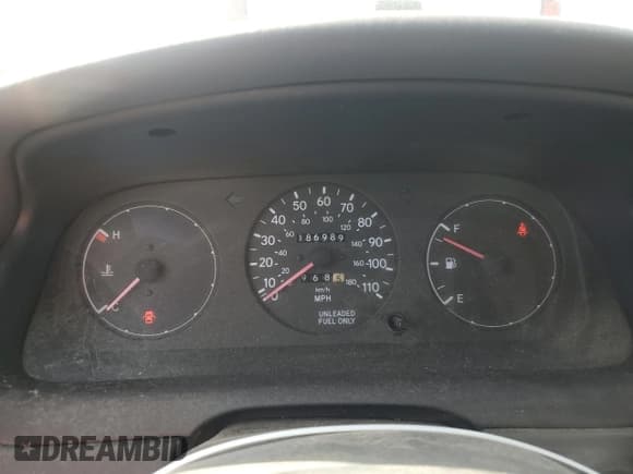 ✅ 1997 Toyota Corolla • VIN: 1NXBA02E6VZ631149 • Лот: 71180734. Опубликован ранее на Copart с пробегом 186 989 миль. Бесплатный доступ к архиву аукционных продаж из США и подробный отчёт об истории автомобиля на DreamBid. Изображение 9.