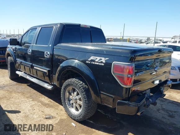 ✅ 2011 Ford F-150 XLT • VIN: 1FTFW1EF6BFB17982 • Лот: 43459331. Опубликован ранее на IAAI с пробегом 215 585 миль. Бесплатный доступ к архиву аукционных продаж из США и подробный отчёт об истории автомобиля на DreamBid. Изображение 3.