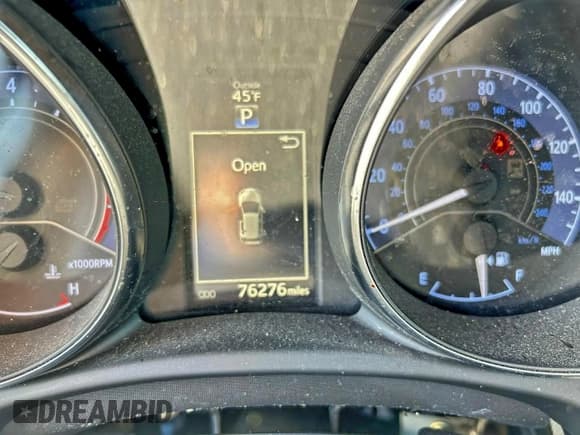 ✅ 2017 Toyota Corolla • VIN: JTNKARJE5HJ527599 • Lot: 94951405. Wystawiony na Copart z przebiegiem 76 276 mil. Bezpłatny archiwum sprzedaży aukcyjnych z USA i szczegółowy raport historii pojazdu na DreamBid. Zdjęcie 8.