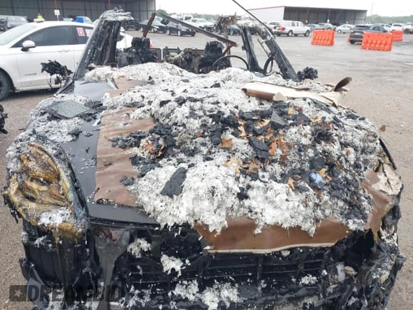 ✅ 2020 Porsche Cayenne • VIN: WP1AA2AY6LDA00209 • Лот: 42054264. Опубликован ранее на IAAI с пробегом Не указан. Бесплатный доступ к архиву аукционных продаж из США и подробный отчёт об истории автомобиля на DreamBid. Изображение 10.