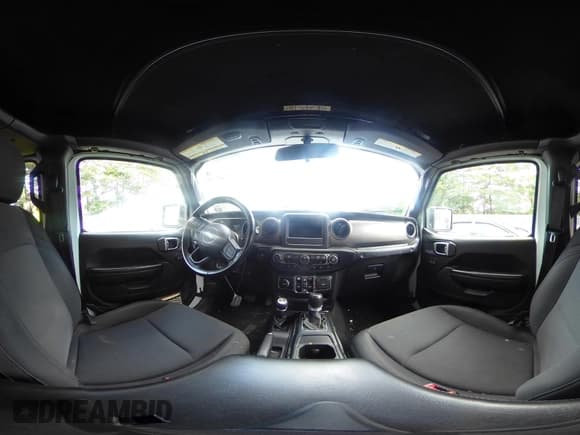 ✅ 2020 Jeep Wrangler Unlimited Freedom • VIN: 1C4HJXDG0LW331548 • Lot: 42749129. Listed on IAAI with 98,703 mi. Free auction sales archive from the USA and detailed vehicle history report at DreamBid. Image 18.