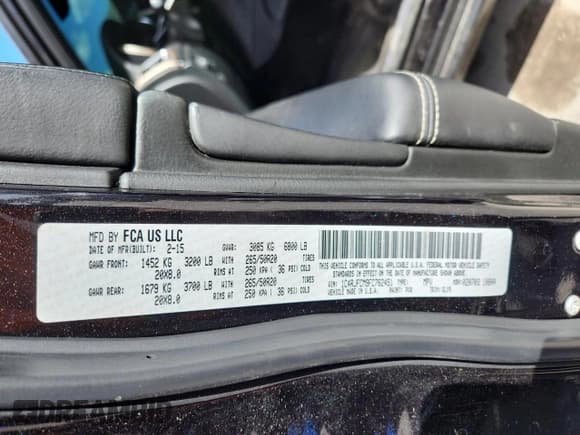 ✅ 2015 Jeep Grand Cherokee Overland • VIN: 1C4RJFCM9FC762451 • Lot: 80275465. Listed on Copart with 138,061 mi. Free auction sales archive from the USA and detailed vehicle history report at DreamBid. Image 13.