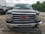 ✅ 2013 GMC Sierra 1500 SLE • VIN: 1GTR1VE07DZ299207 • Lot: 64427205. Wystawiony na Copart z przebiegiem 102 048 mil. Bezpłatny archiwum sprzedaży aukcyjnych z USA i szczegółowy raport historii pojazdu na DreamBid. Zdjęcie 5.