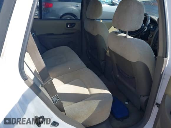 2005 Hyundai Santa Fe GLS z VIN KM8SC73E75U968818, wystawiony jako IAAI lot #43040301 z przebiegiem 200 279 mil mil oraz . Historia ofert i sprzedaży dostępna na DreamBid. Obrazek 8.