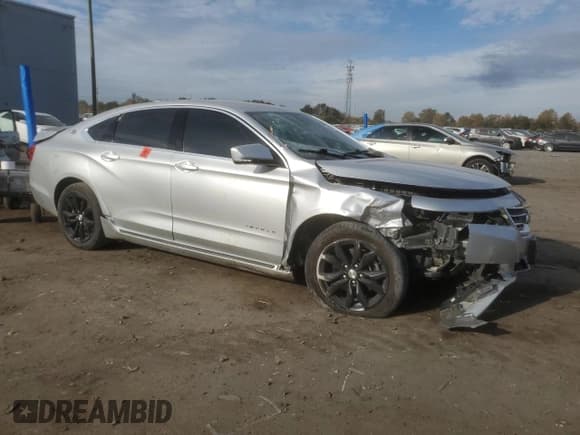 ✅ 2019 Chevrolet Impala LT • VIN: 1G11Z5S36KU104978 • Lot: 82776895. Wystawiony na Copart z przebiegiem 103 062 mil. Bezpłatny archiwum sprzedaży aukcyjnych z USA i szczegółowy raport historii pojazdu na DreamBid. Zdjęcie 4.