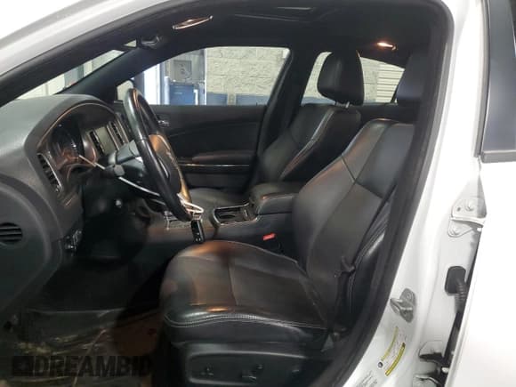 ✅ 2014 Dodge Charger RT Max • VIN: 2C3CDXDTXEH220803 • Lot: 42030345. Wystawiony na Copart z przebiegiem 134 815 mil. Bezpłatny archiwum sprzedaży aukcyjnych z USA i szczegółowy raport historii pojazdu na DreamBid. Zdjęcie 7.