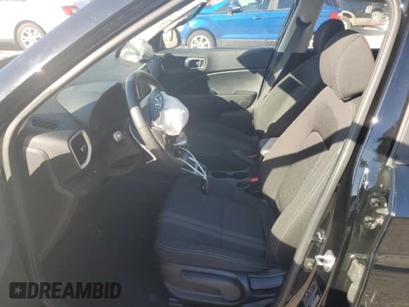 ✅ 2023 Hyundai Venue SEL • VIN: KMHRC8A30PU259995 • Лот: 87369314. Опубликован ранее на Copart с пробегом 16 938 миль. Бесплатный доступ к архиву аукционных продаж из США и подробный отчёт об истории автомобиля на DreamBid. Изображение 7.