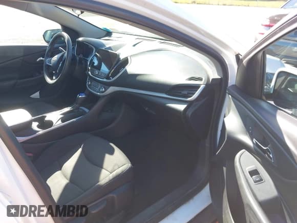 ✅ 2019 Chevrolet Volt LT • VIN: 1G1RC6S57KU122370 • Lot: 43431876. Wystawiony na IAAI z przebiegiem 57 358 mil. Bezpłatny archiwum sprzedaży aukcyjnych z USA i szczegółowy raport historii pojazdu na DreamBid. Zdjęcie 5.