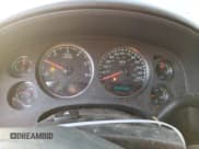 ✅ 2008 Chevrolet Suburban LTZ • VIN: 3GNFK163X8G188925 • Lot: 70700303. Wystawiony na Copart z przebiegiem 177 311 mil. Bezpłatny archiwum sprzedaży aukcyjnych z USA i szczegółowy raport historii pojazdu na DreamBid. Zdjęcie 9.