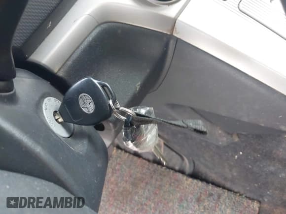 ✅ 2010 Scion xB • VIN: JTLZE4FE9A1102819 • Lot: 43119689. Wystawiony na IAAI z przebiegiem 242 477 mil. Bezpłatny archiwum sprzedaży aukcyjnych z USA i szczegółowy raport historii pojazdu na DreamBid. Zdjęcie 11.