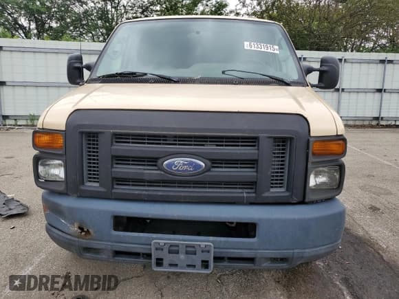 ✅ 2011 Ford Econoline Cargo Commercial • VIN: 1FTNE1EW2BDB24406 • Lot: 61331915. Listed on Copart with 238,366 mi. Free auction sales archive from the USA and detailed vehicle history report at DreamBid. Image 5.