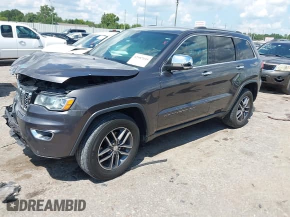 ✅ 2017 Jeep Grand Cherokee Limited • VIN: 1C4RJEBG7HC827757 • Lot: 42987039. Wystawiony na IAAI z przebiegiem 166 788 mil. Bezpłatny archiwum sprzedaży aukcyjnych z USA i szczegółowy raport historii pojazdu na DreamBid. Zdjęcie 17.
