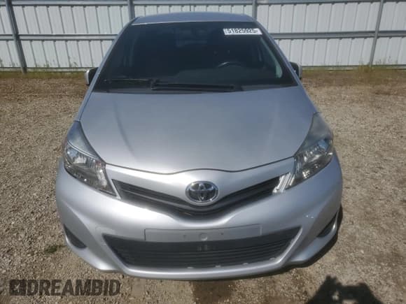 ✅ 2014 Toyota Yaris L • VIN: VNKKTUD39EA011082 • Lot: 51825925. Wystawiony na Copart z przebiegiem 97 467 mil. Bezpłatny archiwum sprzedaży aukcyjnych z USA i szczegółowy raport historii pojazdu na DreamBid. Zdjęcie 5.