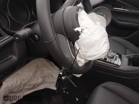 ✅ 2024 Mazda CX-30 S Preferred • VIN: 3MVDMBCM2RM720246 • Lot: 41800330. Listed on IAAI with 6,743 mi. Free auction sales archive from the USA and detailed vehicle history report at DreamBid. Image 11.