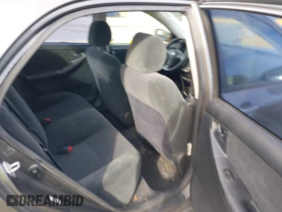 ✅ 2005 Toyota Corolla CE • VIN: 1NXBR32E05Z532725 • Lot: 43692716. Listed on IAAI with Not provided. Free auction sales archive from the USA and detailed vehicle history report at DreamBid. Image 8.