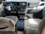 ✅ 2015 Toyota Sienna LE • VIN: 5TDKK3DC5FS605209 • Lot: 86135375. Listed on Copart with 88,396 mi. Free auction sales archive from the USA and detailed vehicle history report at DreamBid. Image 8.