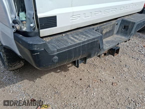 ✅ 2019 Ford F-350 Platinum • VIN: 1FT7W3BT9KED43627 • Lot: 43832539. Wystawiony na IAAI z przebiegiem Nie podano. Bezpłatny archiwum sprzedaży aukcyjnych z USA i szczegółowy raport historii pojazdu na DreamBid. Zdjęcie 48.