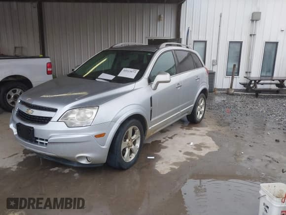 ✅ 2014 Chevrolet Captiva Sport LTZ • VIN: 3GNAL4EK3ES524098 • Lot: 40915873. Wystawiony na IAAI z przebiegiem 185 104 mil. Bezpłatny archiwum sprzedaży aukcyjnych z USA i szczegółowy raport historii pojazdu na DreamBid. Zdjęcie 2.
