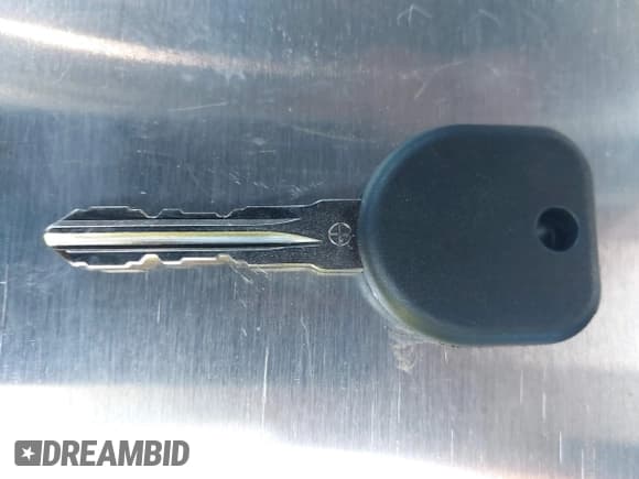 ✅ 2007 Chevrolet Silverado 1500 1LT • VIN: 2GCEK19JX71695202 • Lot: 43476218. Listed on IAAI with 262,835 mi. Free auction sales archive from the USA and detailed vehicle history report at DreamBid. Image 11.