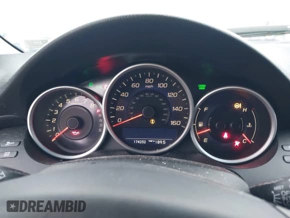 ✅ 2011 Acura RL Technology • VIN: JH4KB2F68BC000421 • Lot: 43544448. Listed on IAAI with 174,232 mi. Free auction sales archive from the USA and detailed vehicle history report at DreamBid. Image 7.