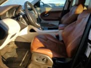 ✅ 2015 Land Rover Range Rover Evoque Prestige • VIN: SALVV2BG0FH015422 • Lot: 85528275. Wystawiony na Copart z przebiegiem 97 815 mil. Bezpłatny archiwum sprzedaży aukcyjnych z USA i szczegółowy raport historii pojazdu na DreamBid. Zdjęcie 7.