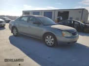 ✅ 2006 Ford Five Hundred SE • VIN: 1FAFP231X6G178607 • Lot: 82484495. Wystawiony na Copart z przebiegiem 203 203 mil. Bezpłatny archiwum sprzedaży aukcyjnych z USA i szczegółowy raport historii pojazdu na DreamBid. Zdjęcie 4.
