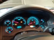 ✅ 2008 Chevrolet Silverado 2500HD 1LT • VIN: 1GCHK29698E176379 • Lot: 41808600. Wystawiony na IAAI z przebiegiem 182 610 mil. Bezpłatny archiwum sprzedaży aukcyjnych z USA i szczegółowy raport historii pojazdu na DreamBid. Zdjęcie 7.