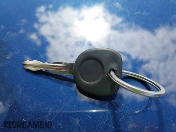 2004 Saturn ION ION 2 z VIN 1G8AJ52F74Z124956, wystawiony jako IAAI lot #43041434 z przebiegiem 149 000 mil mil oraz . Historia ofert i sprzedaży dostępna na DreamBid. Obrazek 11.