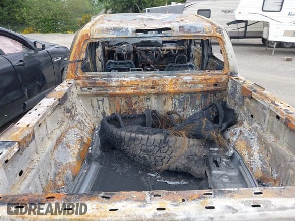 ✅ 2019 Chevrolet Colorado 4WD Z71 • VIN: 1GCGTDEN9K1126873 • Лот: 42257885. Опубликован ранее на IAAI с пробегом Не указан. Бесплатный доступ к архиву аукционных продаж из США и подробный отчёт об истории автомобиля на DreamBid. Изображение 12.