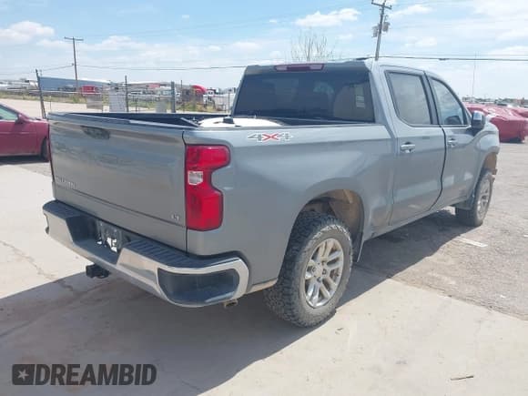 ✅ 2024 Chevrolet Silverado 1500 LT • VIN: 3GCPDKEK5RG227864 • Lot: 43225656. Listed on IAAI with 45,346 mi. Free auction sales archive from the USA and detailed vehicle history report at DreamBid. Image 4.