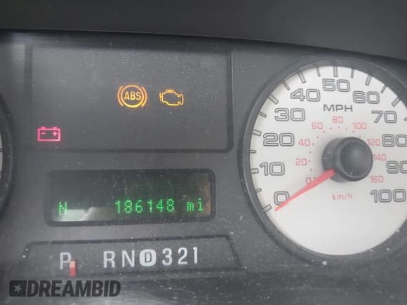 ✅ 2005 Ford F-250 XL • VIN: 1FTSW21P45EB09246 • Lot: 42441183. Listed on IAAI with 186,148 mi. Free auction sales archive from the USA and detailed vehicle history report at DreamBid. Image 7.