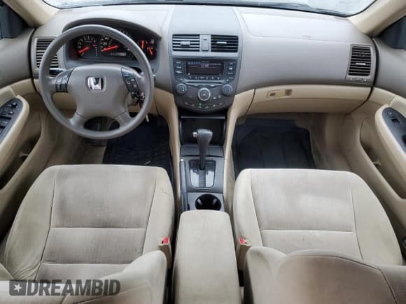 ✅ 2004 Honda Accord LX • VIN: 1HGCM66334A043366 • Lot: 86185275. Listed on Copart with 167,413 mi. Free auction sales archive from the USA and detailed vehicle history report at DreamBid. Image 8.