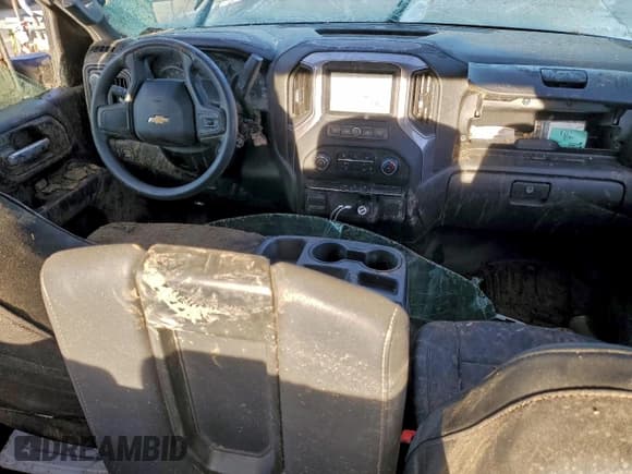 ✅ 2023 Chevrolet Silverado 2500HD Work Truck • VIN: 1GC5YLE71PF236282 • Lot: 94717575. Wystawiony na Copart z przebiegiem Nie podano. Bezpłatny archiwum sprzedaży aukcyjnych z USA i szczegółowy raport historii pojazdu na DreamBid. Zdjęcie 8.