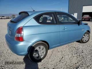 2010 Hyundai Accent GS with VIN KMHCM3AC7AU184628, listed as a Copart auction lot 75570754 with 152,295 mi miles and Salvage title. Bid and sale history available at DreamBid. Image 3.