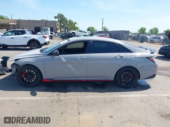 ✅ 2022 Hyundai Elantra • VIN: KMHLW4AK9NU008435 • Лот: 42156752. Опубликован ранее на IAAI с пробегом 19 358 миль. Бесплатный доступ к архиву аукционных продаж из США и подробный отчёт об истории автомобиля на DreamBid. Изображение 15.