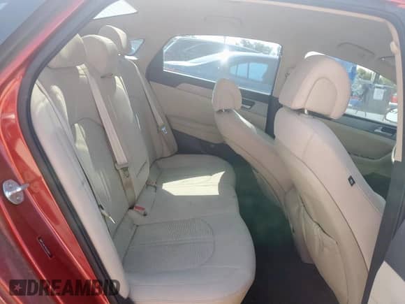 2016 Hyundai Sonata 2.4L z VIN 5NPE24AF4GH312877, wystawiony jako Copart lot #81450235 z przebiegiem Nie podano mil oraz Szkoda całkowita • Salvage title. Historia ofert i sprzedaży dostępna na DreamBid. Obrazek 10.