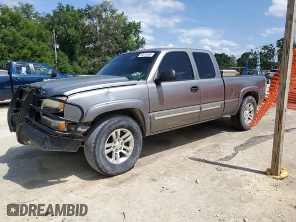 ✅ 2006 Chevrolet Silverado 1500 LT2 • VIN: 1GCEK19B76Z262869 • Лот: 55513435. Опубликован ранее на Copart с пробегом Не указан. Бесплатный доступ к архиву аукционных продаж из США и подробный отчёт об истории автомобиля на DreamBid. Изображение 1.