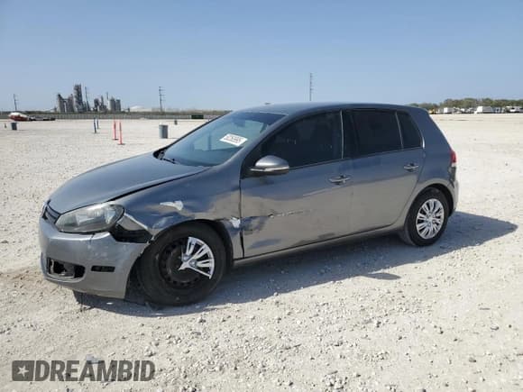 ✅ 2011 Volkswagen Golf • VIN: WVWDB7AJ5BW250250 • Lot: 50260995. Listed on Copart with 118,316 mi. Free auction sales archive from the USA and detailed vehicle history report at DreamBid. Image 1.