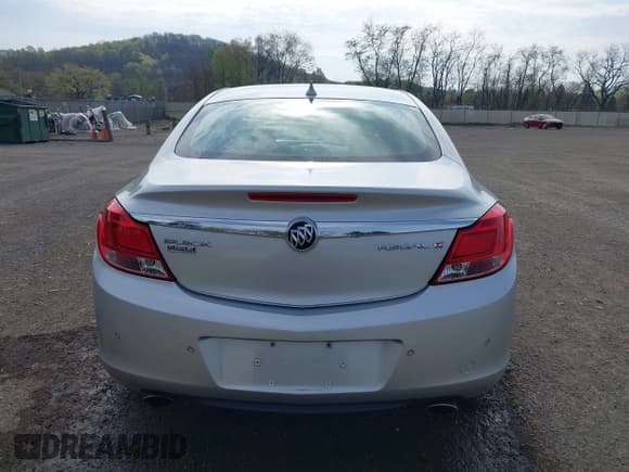 ✅ 2011 Buick Regal CXL Turbo TO2 • VIN: W04GW5EV4B1139540 • Lot: 42079596. Listed on IAAI with 75,818 mi. Free auction sales archive from the USA and detailed vehicle history report at DreamBid. Image 16.