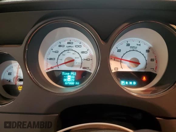 ✅ 2011 Dodge Challenger R/T Classic • VIN: 2B3CJ5DT7BH588359 • Lot: 44226765. Listed on Copart with 67,888 mi. Free auction sales archive from the USA and detailed vehicle history report at DreamBid. Image 9.