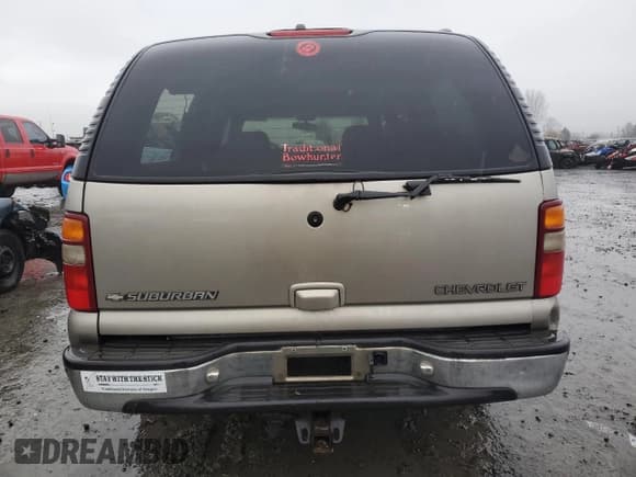 ✅ 2000 Chevrolet Suburban LS • VIN: 3GNFK16TXYG205867 • Лот: 87032424. Опубликован ранее на Copart с пробегом 307 632 миль. Бесплатный доступ к архиву аукционных продаж из США и подробный отчёт об истории автомобиля на DreamBid. Изображение 6.