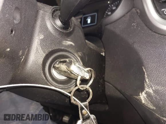 ✅ 2016 Kia Sorento LX • VIN: 5XYPGDA38GG081912 • Лот: 43265575. Опубликован ранее на IAAI с пробегом 81 102 миль. Бесплатный доступ к архиву аукционных продаж из США и подробный отчёт об истории автомобиля на DreamBid. Изображение 11.