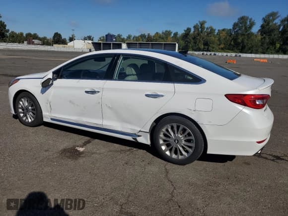 ✅ 2015 Hyundai Sonata Sport • VIN: 5NPE34AF4FH021288 • Lot: 81334885. Listed on Copart with 149,372 mi. Free auction sales archive from the USA and detailed vehicle history report at DreamBid. Image 2.