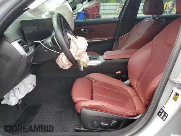 ✅ 2024 BMW 3 Series M340i xDrive • VIN: 3MW49FF0XR8E33956 • Lot: 70353695. Wystawiony na Copart z przebiegiem Nie podano. Bezpłatny archiwum sprzedaży aukcyjnych z USA i szczegółowy raport historii pojazdu na DreamBid. Zdjęcie 7.