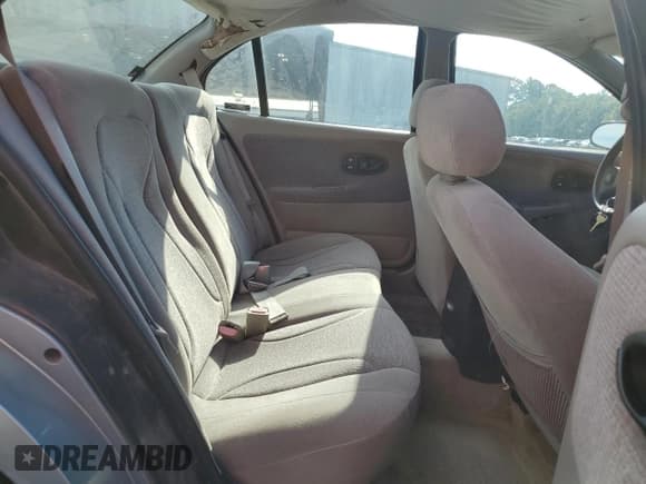 ✅ 2002 Saturn SL • VIN: 1G8ZK52762Z124159 • Лот: 70361145. Опубликован ранее на Copart с пробегом Не указан. Бесплатный доступ к архиву аукционных продаж из США и подробный отчёт об истории автомобиля на DreamBid. Изображение 10.