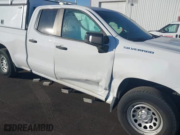 ✅ 2019 Chevrolet Silverado 1500 Work Truck • VIN: 1GCRYAEH0KZ310295 • Lot: 43497479. Listed on IAAI with 69,976 mi. Free auction sales archive from the USA and detailed vehicle history report at DreamBid. Image 6.