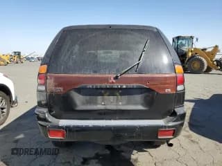 ✅ 2001 Mitsubishi Montero Sport ES • VIN: JA4LS21H11P045183 • Lot: 73702024. Wystawiony na Copart z przebiegiem 263 746 mil. Bezpłatny archiwum sprzedaży aukcyjnych z USA i szczegółowy raport historii pojazdu na DreamBid. Zdjęcie 6.